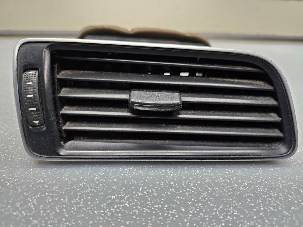 🔥2013 VW PASSAT SE AIR VENT HEATER  AIR CONDITIONER DASH TRIM RIGHT SIDE
