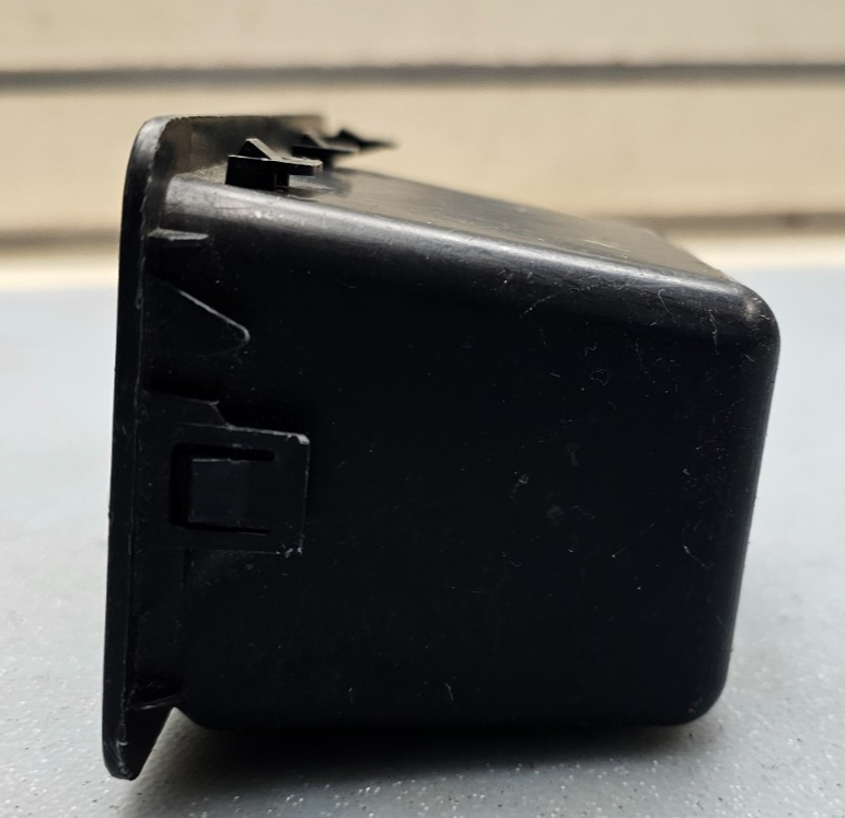 🔥00-04 Pathfinder Instrument Cubby Storage Pocket Switch Panel Black