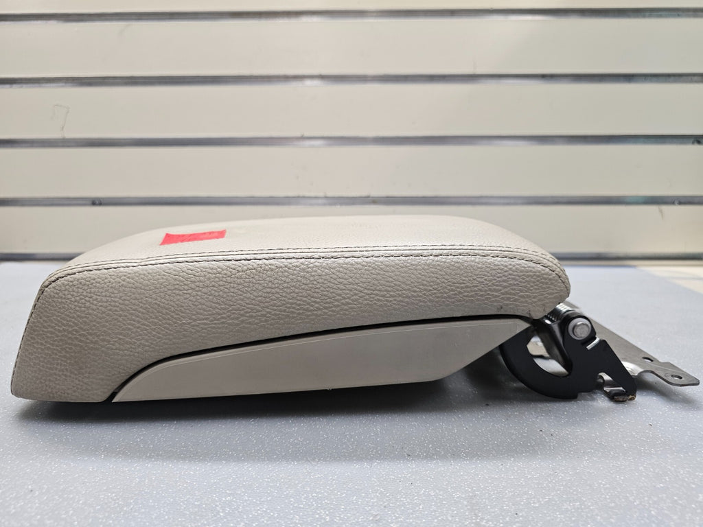 🔥10-14 LEGACY OUTBACK CENTER CONSOLE ARMREST LID COVER TOP PAD ASSEMBLY TAN OEM