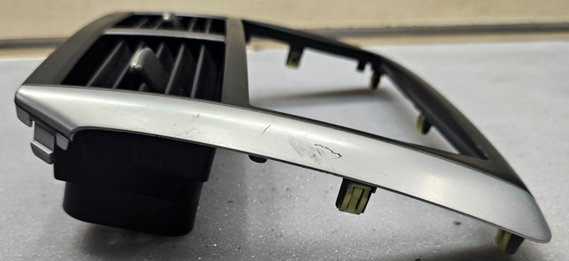 🔥08-14 FORESTER IMPREZA CENTER DASH AM FM RADIO STEREO BEZEL TRIM PANEL SILVER