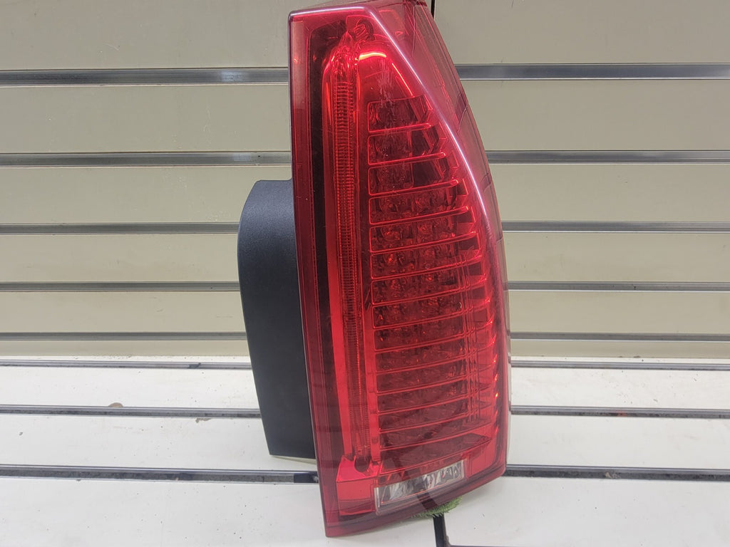 🔥2008-2013 Cadillac CTS Sedan Taillight Lamp Assembly passenger Side right