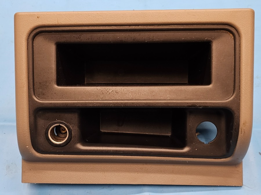 🔥03-06 CHEVY SILVERADO TAHOE GMC SIERRA CENTER CONSOLE STORAGE CUBBY TRAY TAN