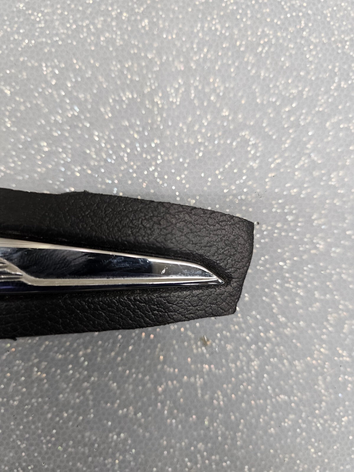 🔥11-17 Chrysler 200 300 Town Country SILVER Wheel BAG EMBLEM BADGE NAMEPLATE