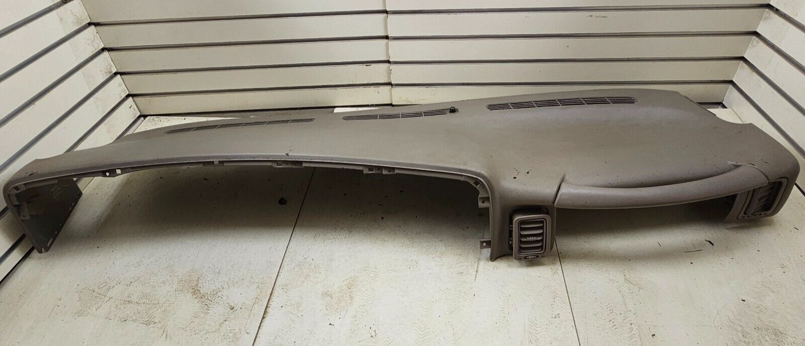 🔥99-06 SILVERADO SIERRA TAHOE Upper Dash Cap Cover Top Dashboard Pad Tan DP1