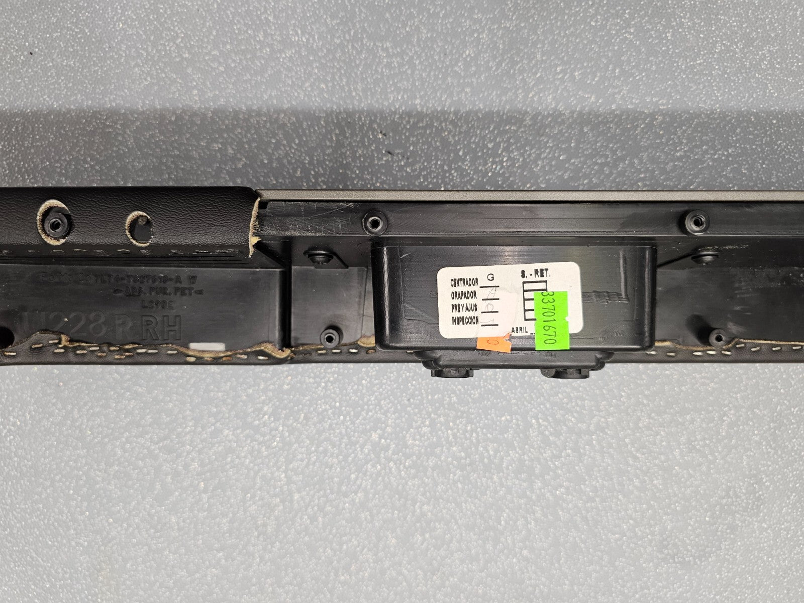 🔥07-14 LINCOLN NAVIGATOR OEM REAR LEFT DRIVER SIDE DOOR WINDOW SWITCH ARM REST