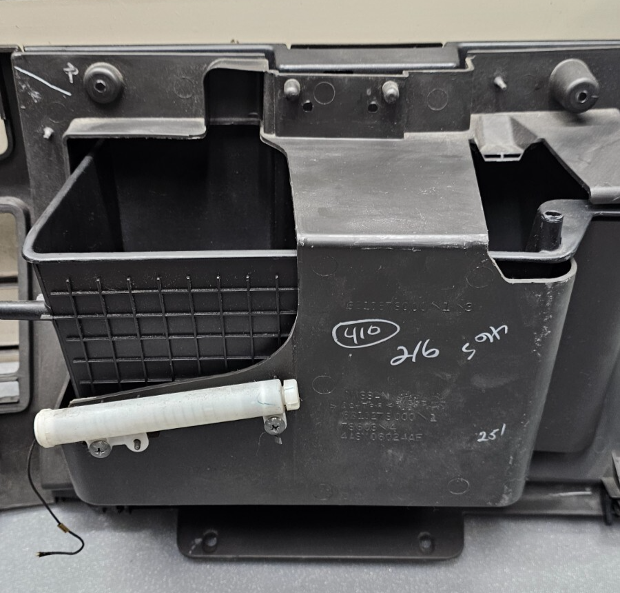 04-07 TITAN ARMADA Dash GLOVE BOX Storage Compartment Instrument Assembly Black