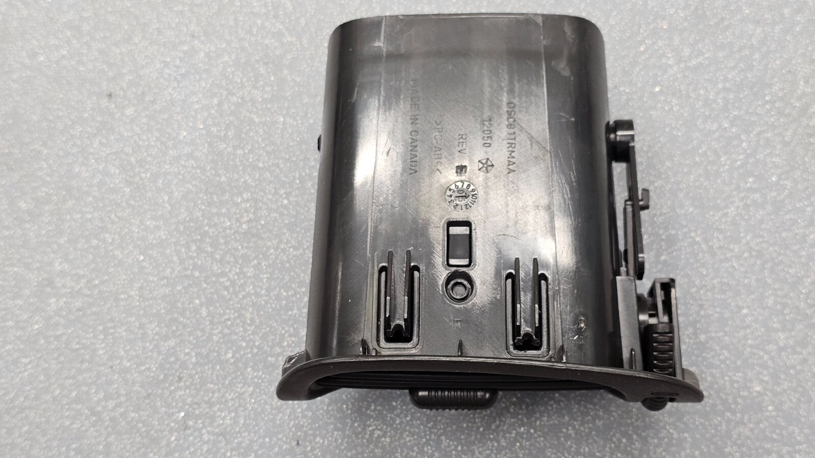 🔥01-07 GRAND Caravan Town & Country Dash LEFT DRIVER Air Vent Heater Black OEM