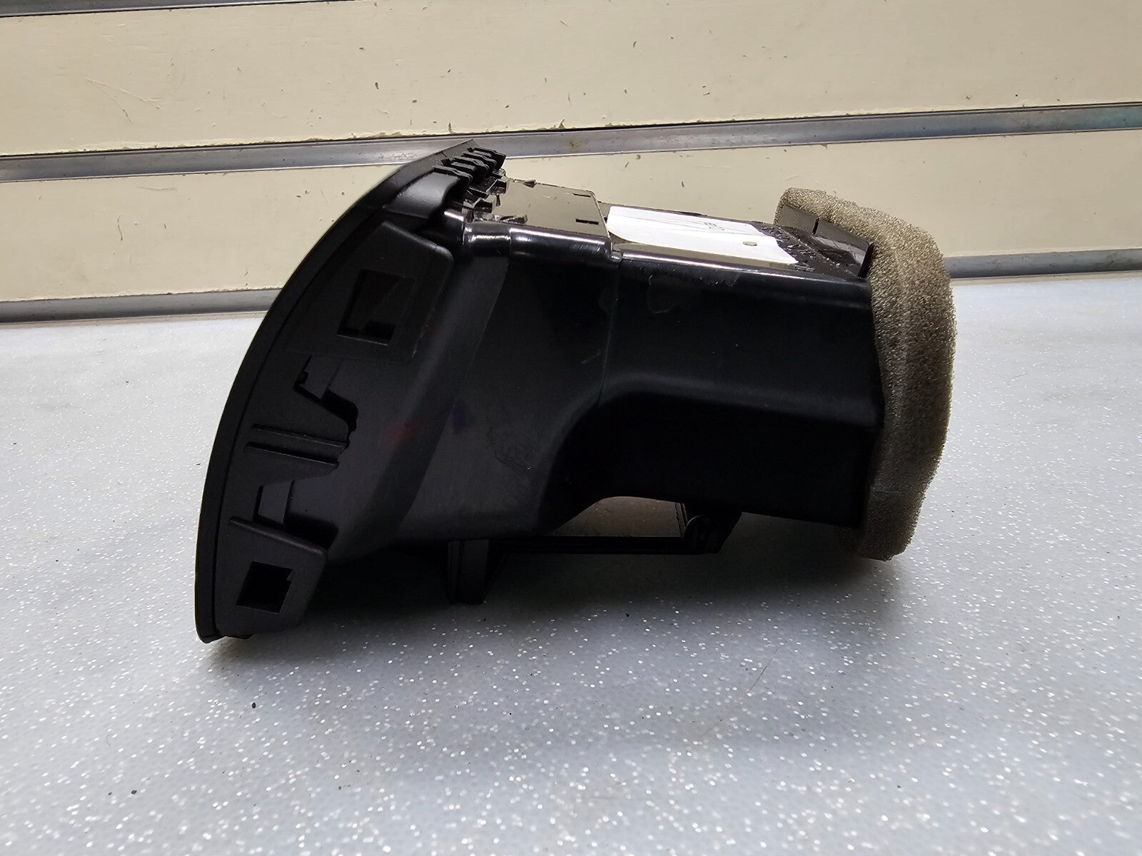 🔥05-10 VOLKSWAGEN JETTA FRONT CENTER DASH LEFT DRIVER AIR VENT HEATER BLACK