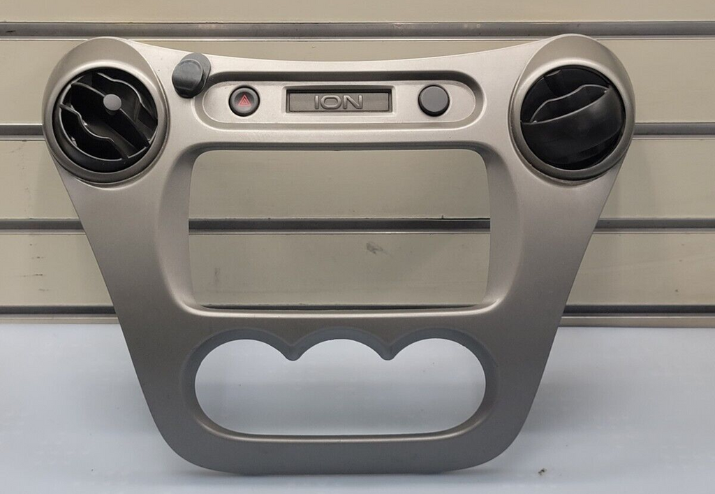 🔥2003-2007 Saturn Ion Radio AC Climate Control Bezel Assembly Vents silver