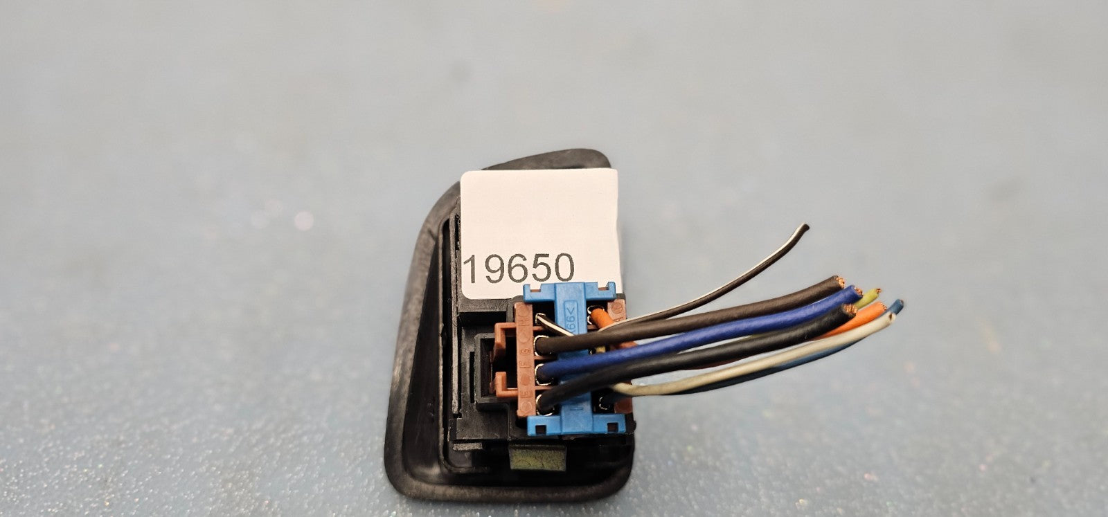 🔥03-06 Silverado Tahoe Suburban Yukon Sierra Left Rear Window Door Switch Black