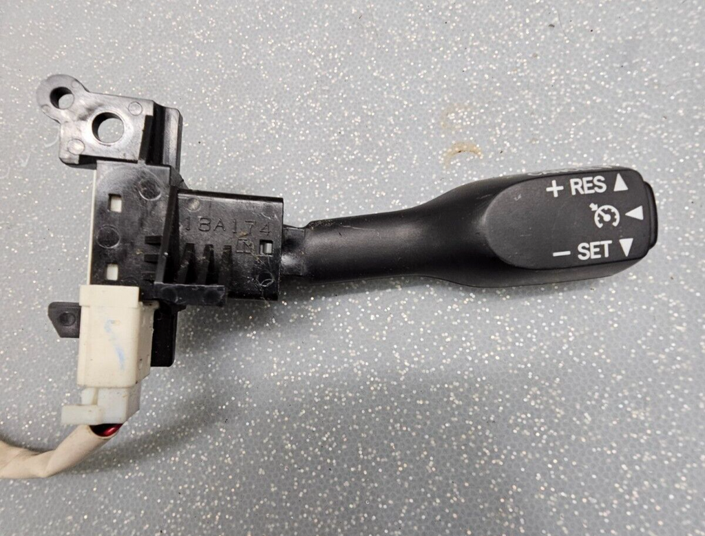 🔥04-22 RAV4 Prius Corolla 4Runner Steering Wheel Cruise Control Switch Assembly