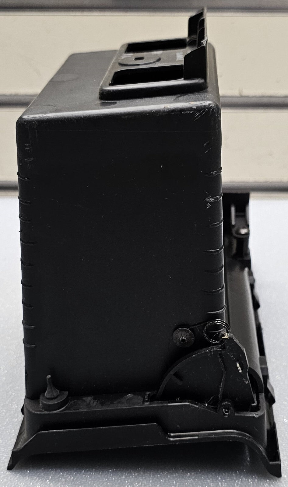05-06 Honda CR-V OEM Center Dash Console Panel Storage Box Compartment Cubby Bin