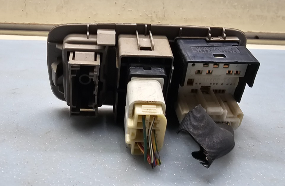 🔥04-10 Toyota Sienna LH RH Dash Outer Rear Vent Mirror Control Switch Tan