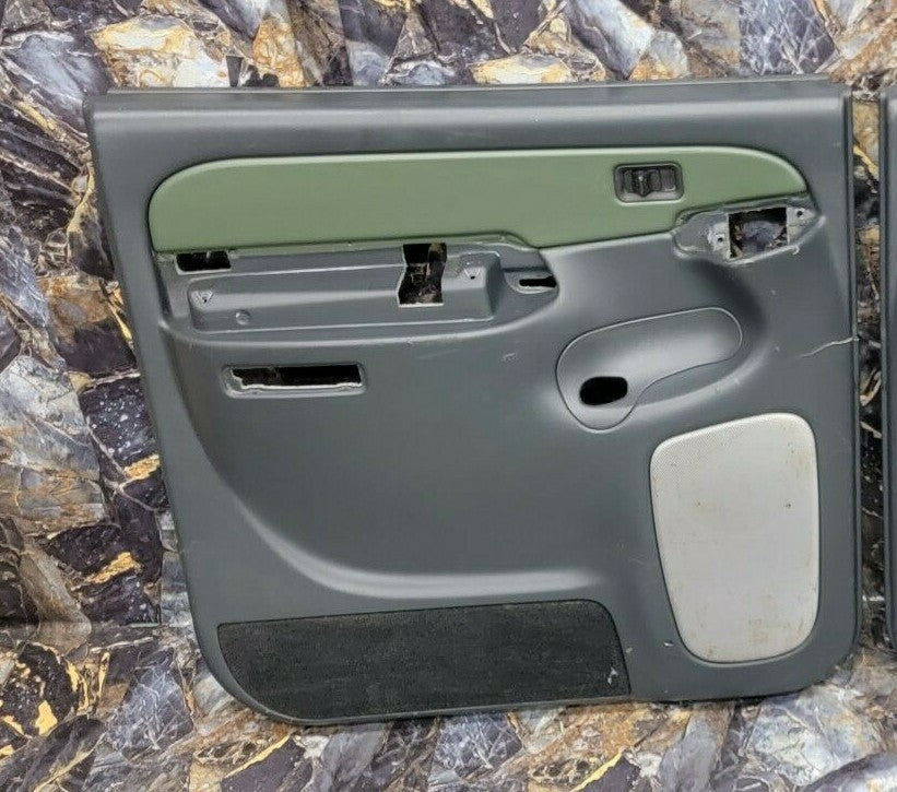 🔥99-06 Chevy Silverado SIERRA Door Panel Rear LEFT /No Arm GRAPHITE GR011 D6