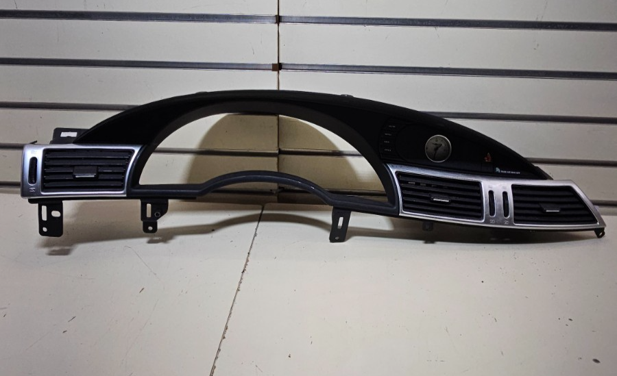 🔥04-07 Chrysler Pacifica Dash Instrument Cluster Speedometer Bezel Panel Black