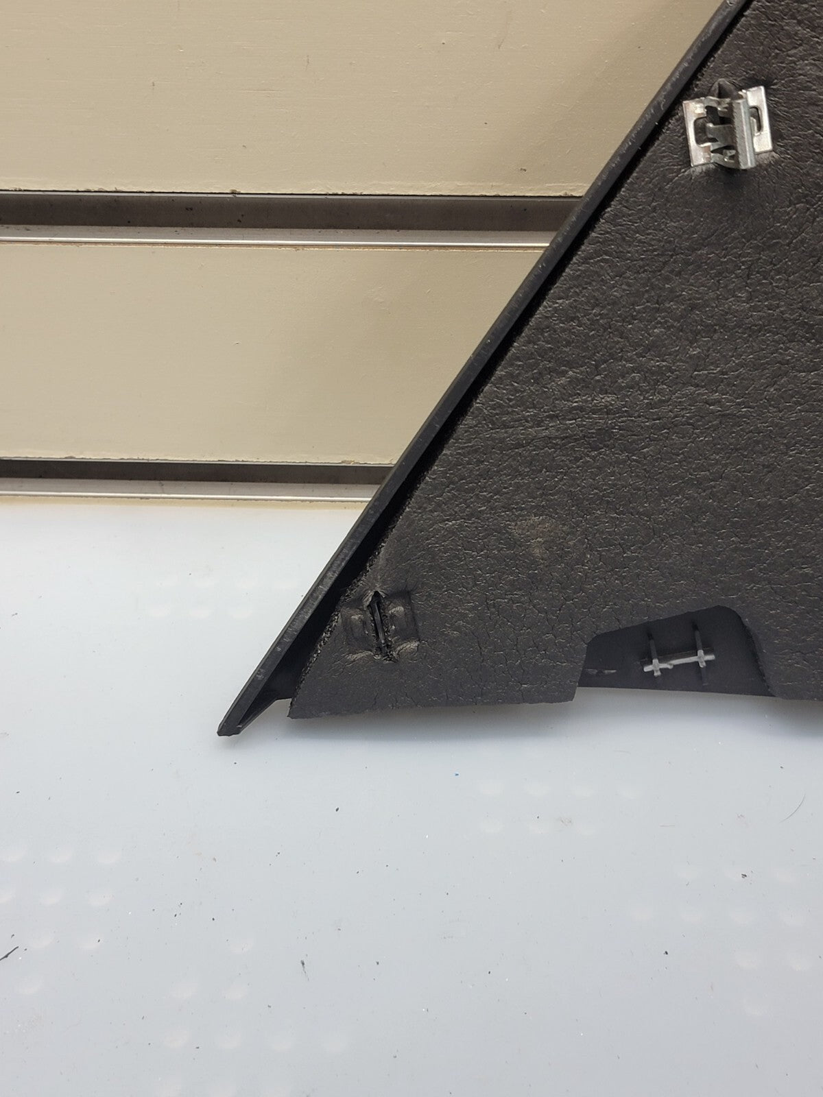 🔥2007-2014 Chevrolet Tahoe R/H Mirror Flag Applique Black