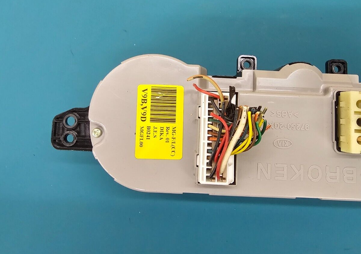 06-10 Kia Optima Dash AC Heater Climate Temperature Control Unit Air Conditioner