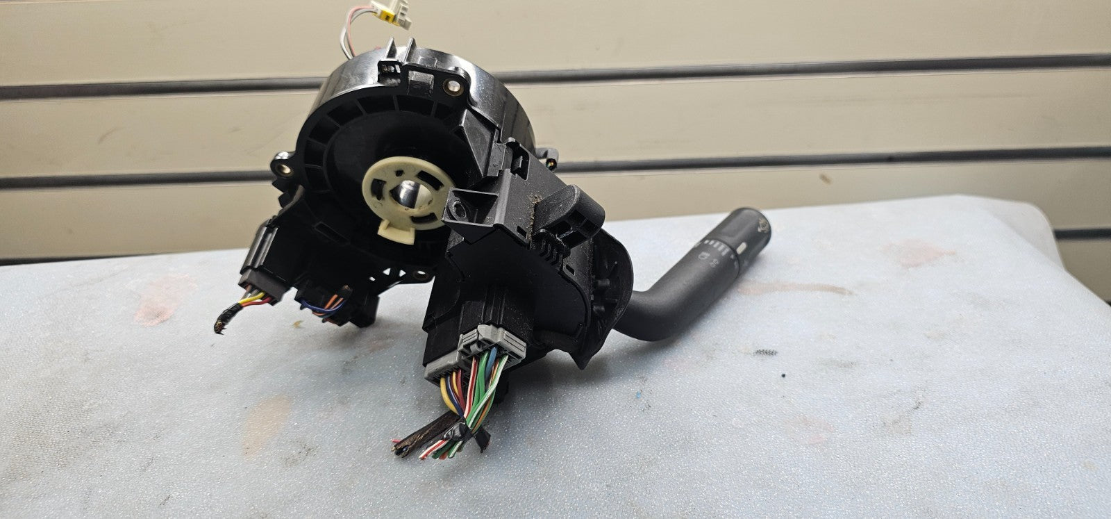 04-08 FORD F150 TURN SIGNAL/WIPER SWITCH STEERING COLUMN CLOCK SPRING BLACK SW42