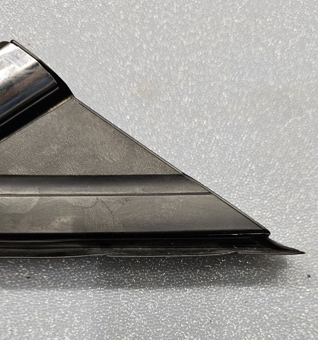 🔥13-20 FORD FUSION FRONT RIGHT FENDER CORNER MOLDING Trim
