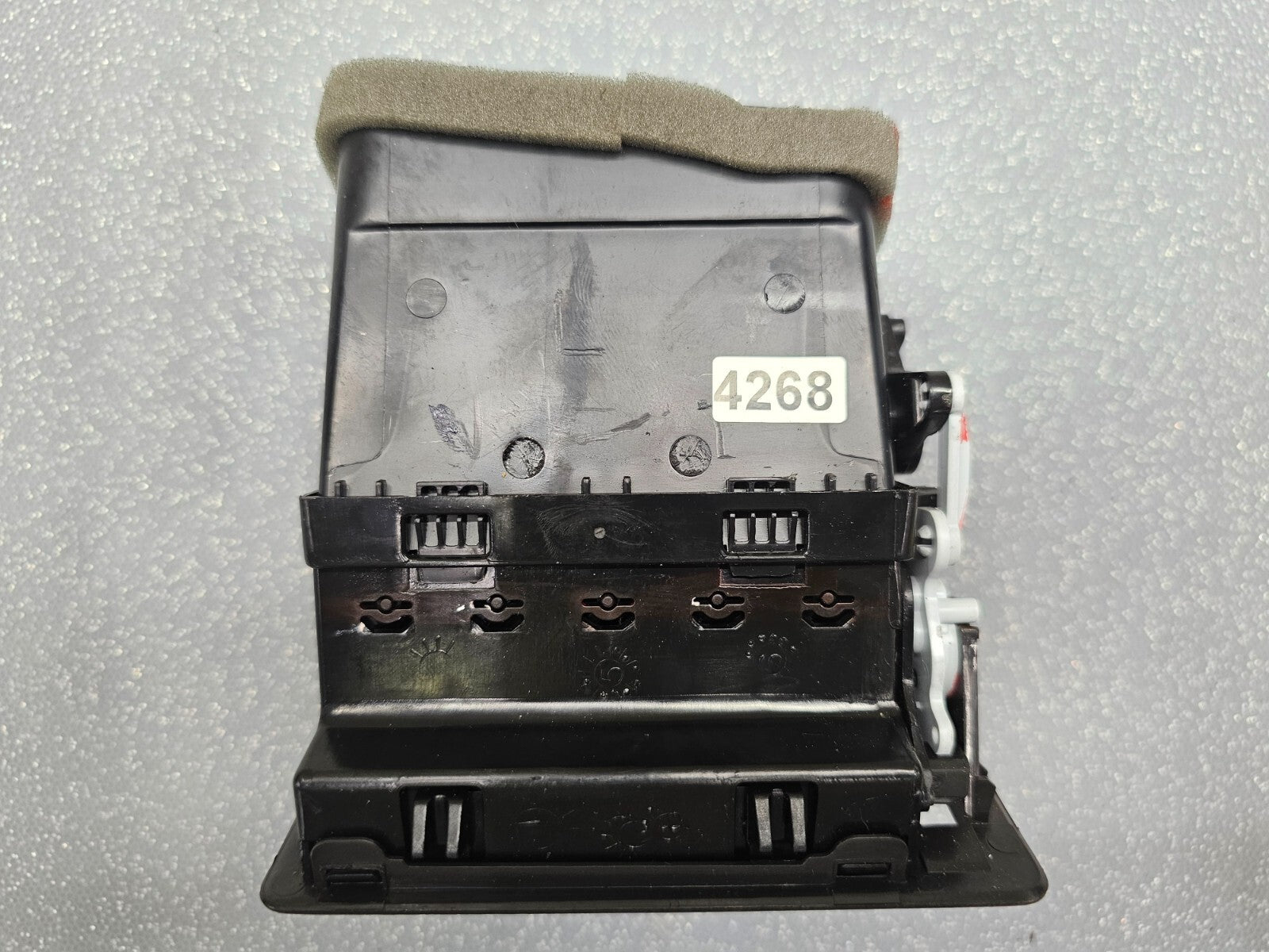 06-09 Fusion Milan Driver Center Dash Air Vent Heater Filter Conditioner Black