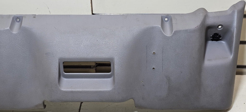 🔥95-99 CHEVY GMC TRUCK CK INSTRUMENT PANEL DASH KNEE BOLSTER PANEL GRAY OEM