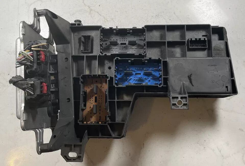 🔥05-07 DODGE DAKOTA TRUCK MAIN FUSEBOX FUSE BOX BCM MODULE P56049676AK