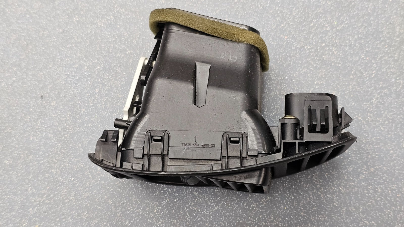🔥01-05 Honda Civic Dash Left Driver Air Vent  Heater Conditioning Black