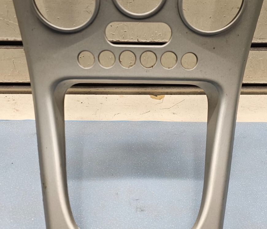 🔥05-06 Chevy Equinox Center Dash Radio Climate Control Bezel Trim Panel Silver