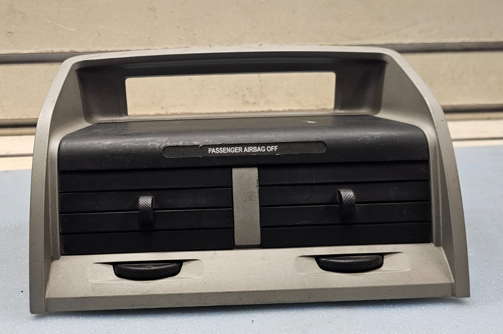 🔥08-12 FORD ESCAPE DASH CENTER Air Vents Bezel Heater Conditioning Silver/Black