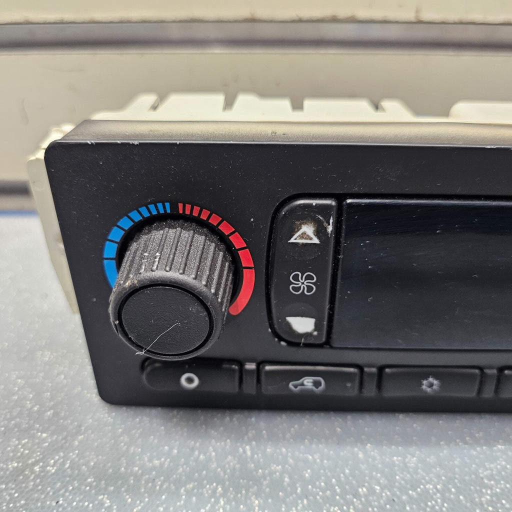 🔥03-09 Silverado SIERRA DASH AC A/C Heater Temperature Climate Control Digital