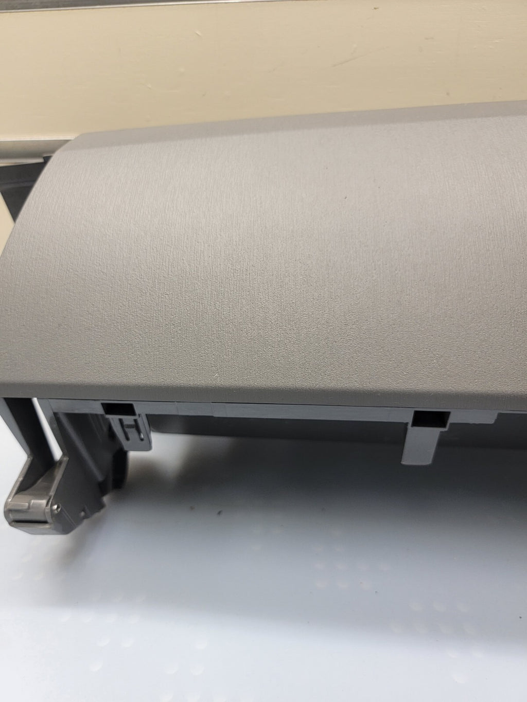 🔥2010-2015 TOYOTA PRIUS FRONT RIGHT PASSENGER GLOVE BOX COMPARTMENT OEM GRAY