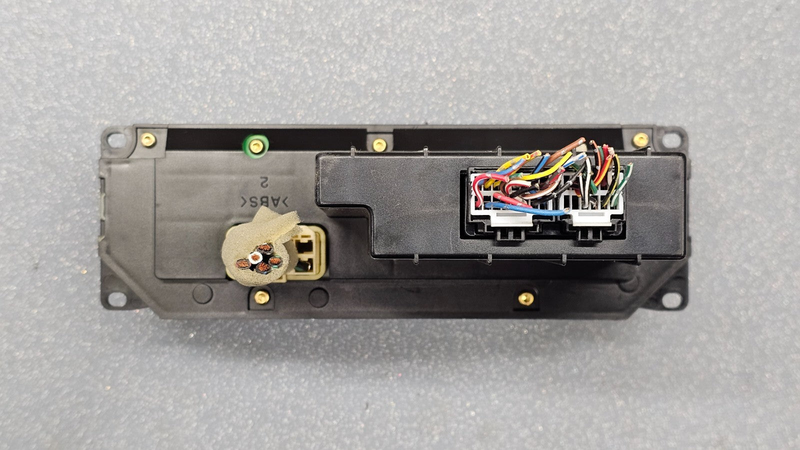 🔥06-11 Mitsubishi Endeavor Dash A/C Heater Climate Temperature Control Unit OEM