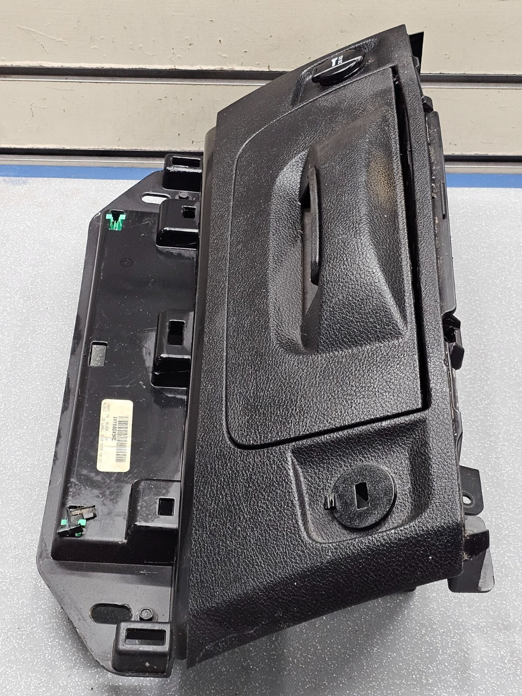 🔥13-15 Dodge Ram Dash Storage Compartment Charging Port Instrument Panel Black