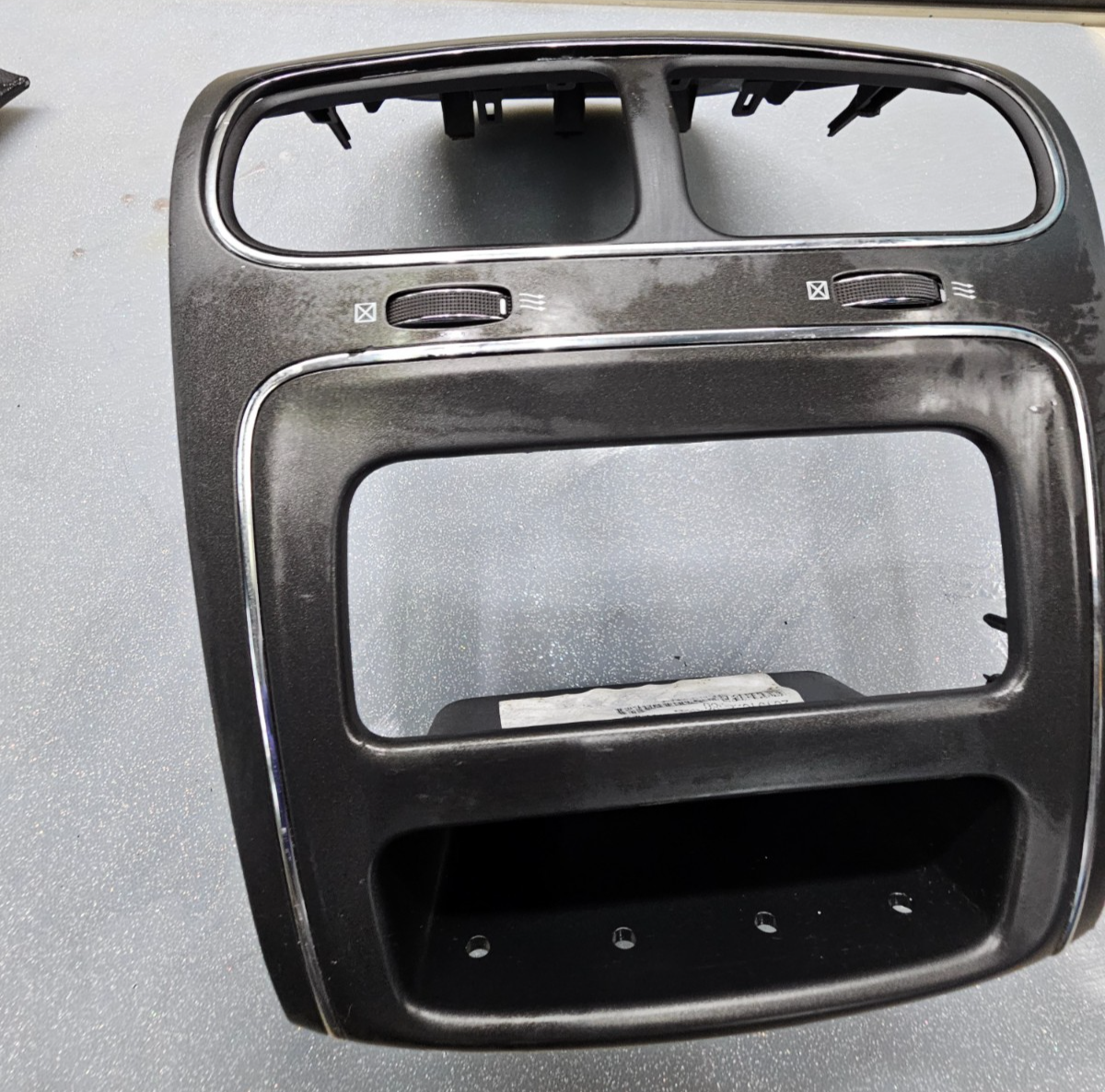 🔥11-20 Journey Center Dash AM FM Radio Stereo Display Trim Bezel Pnael BLACK