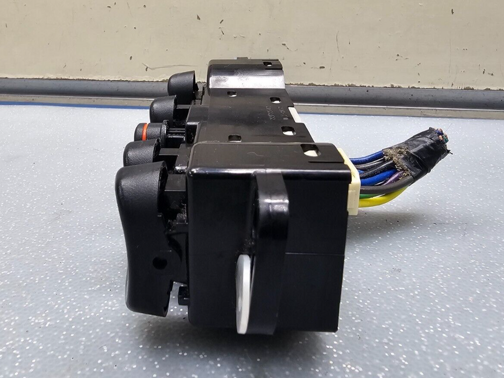🔥05-06 Equinox Left Driver Master Power Window Door Switch Black Assembly OEM