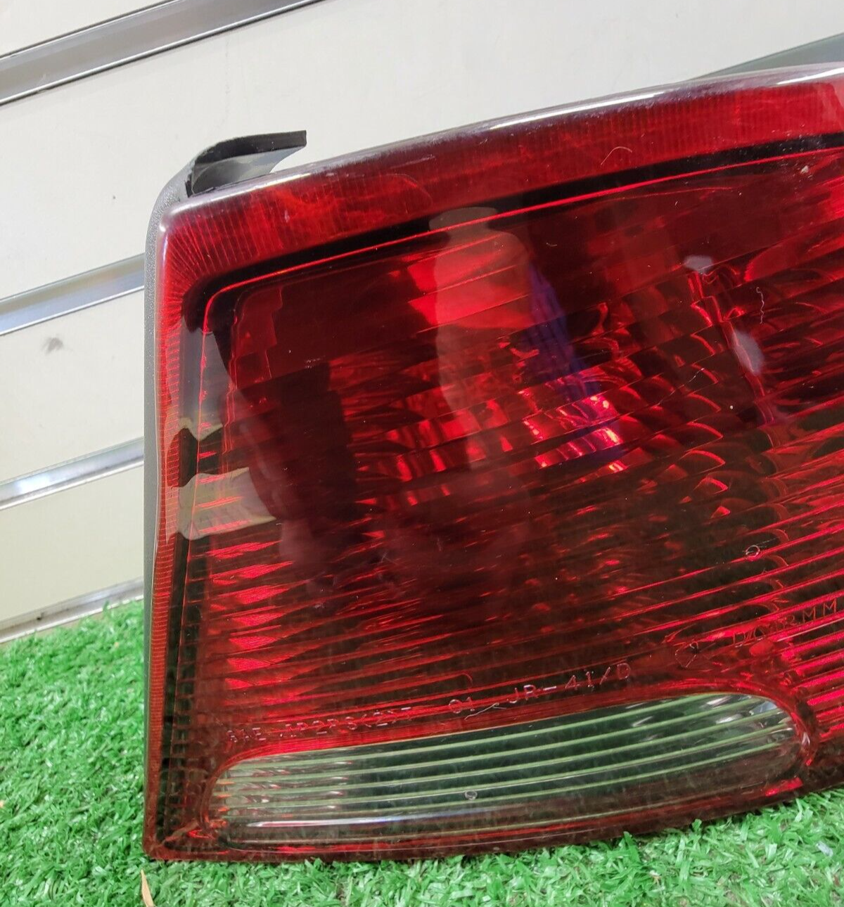 🔥01-06 Dodge Stratus PASSENGER RIGHT Side Tail Light Lamp Assembly Chrome OEM