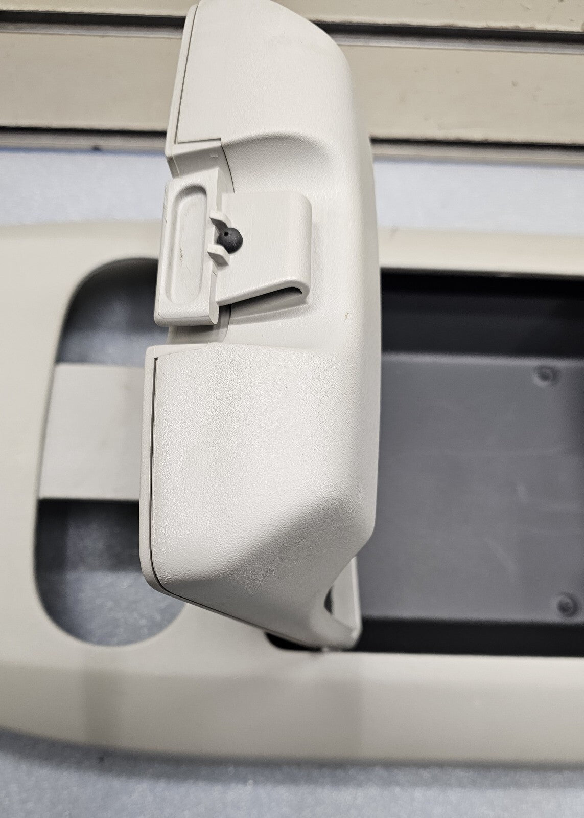 🔥04-08 Ford F-150 Overhead Console DOME Map Light Roof🔴Storage/No Bulb GRAY 09