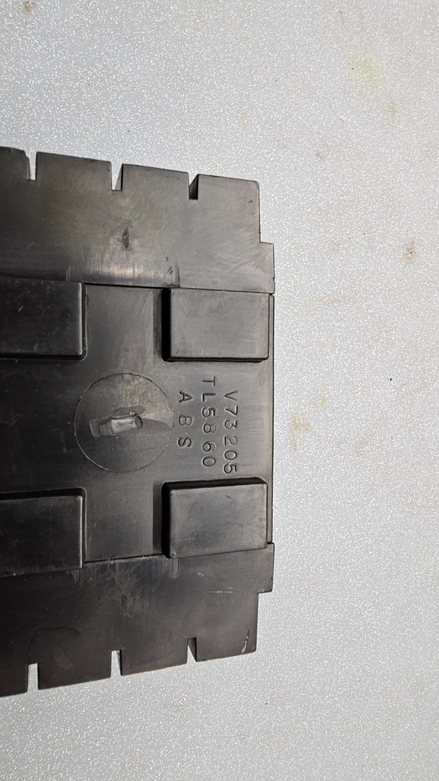 🔥95-98 CHEVY GMC SILVERADO SUBURBAN TAHOE TRUCK PICKUP CENTER CONSOLE CD HOLDER