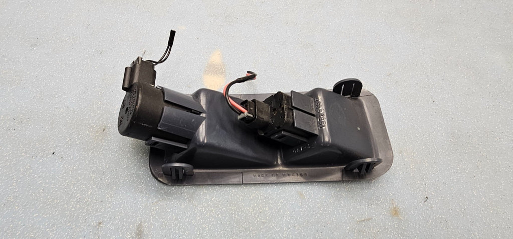 🔥97-05 BUICK PARK AVENUE FUEL AND TRUNK SWITCH Assembly Black OEM