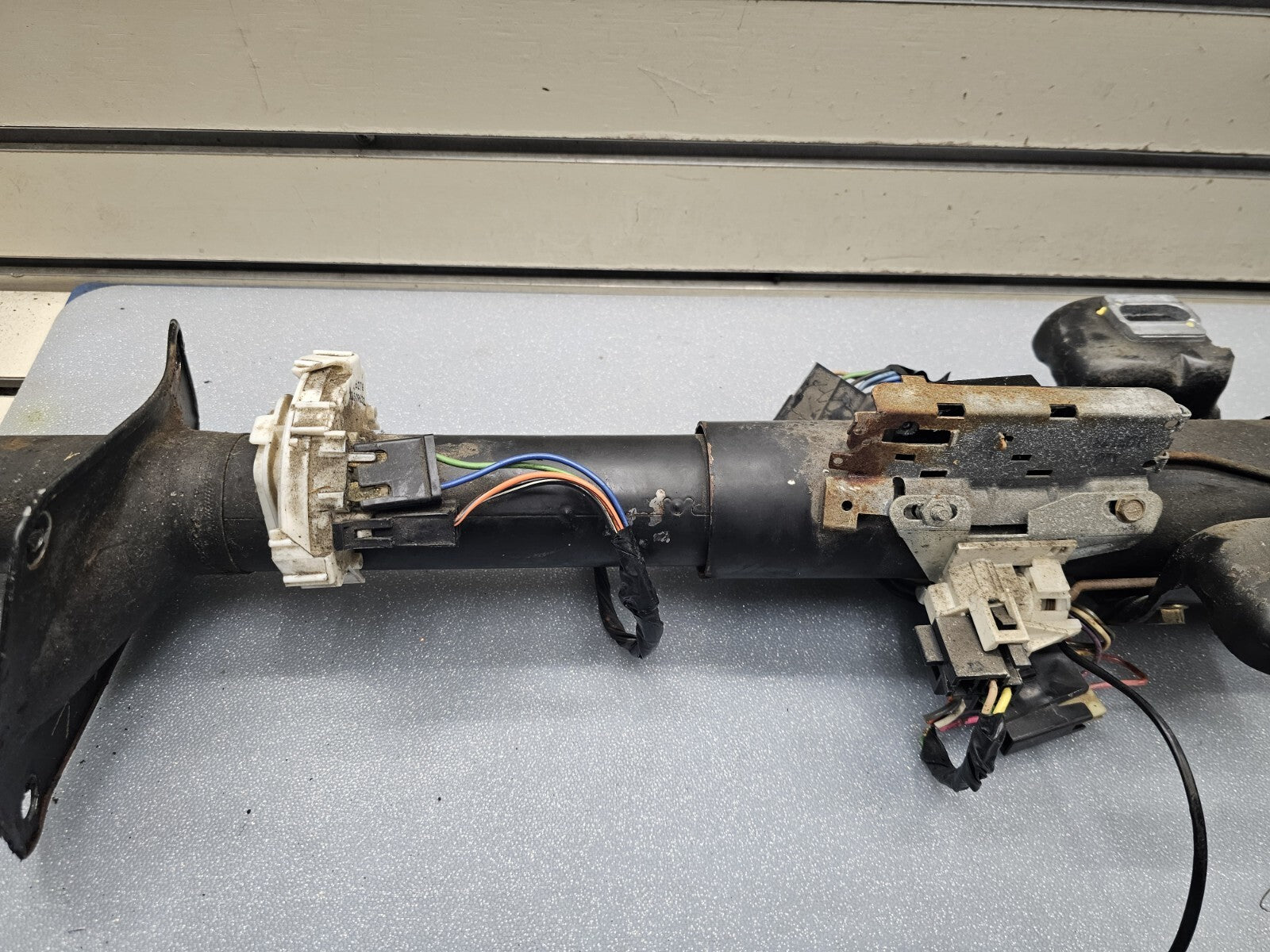 🔥88-94 Chevy GMC C1500 K1500 CK SERIES Steering Column Wheel Automatic Tilt OEM