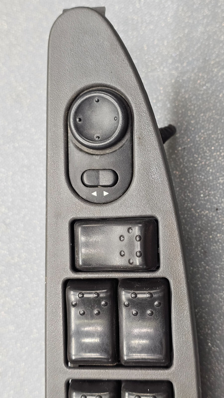 🔥03-07 Saturn Ion Front Left Driver Master Power Window Switch Lock Black OEM