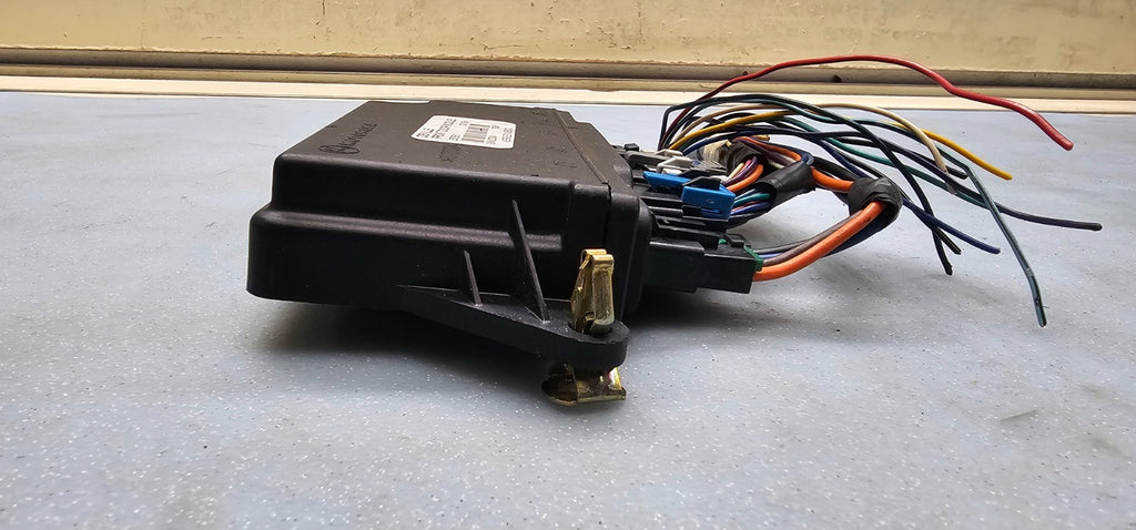 🔥04-05 DEVILLE SEVIILE POWER WINDOW REAR VIEW MIRROR DOOR LOCK CONTROL MODULE