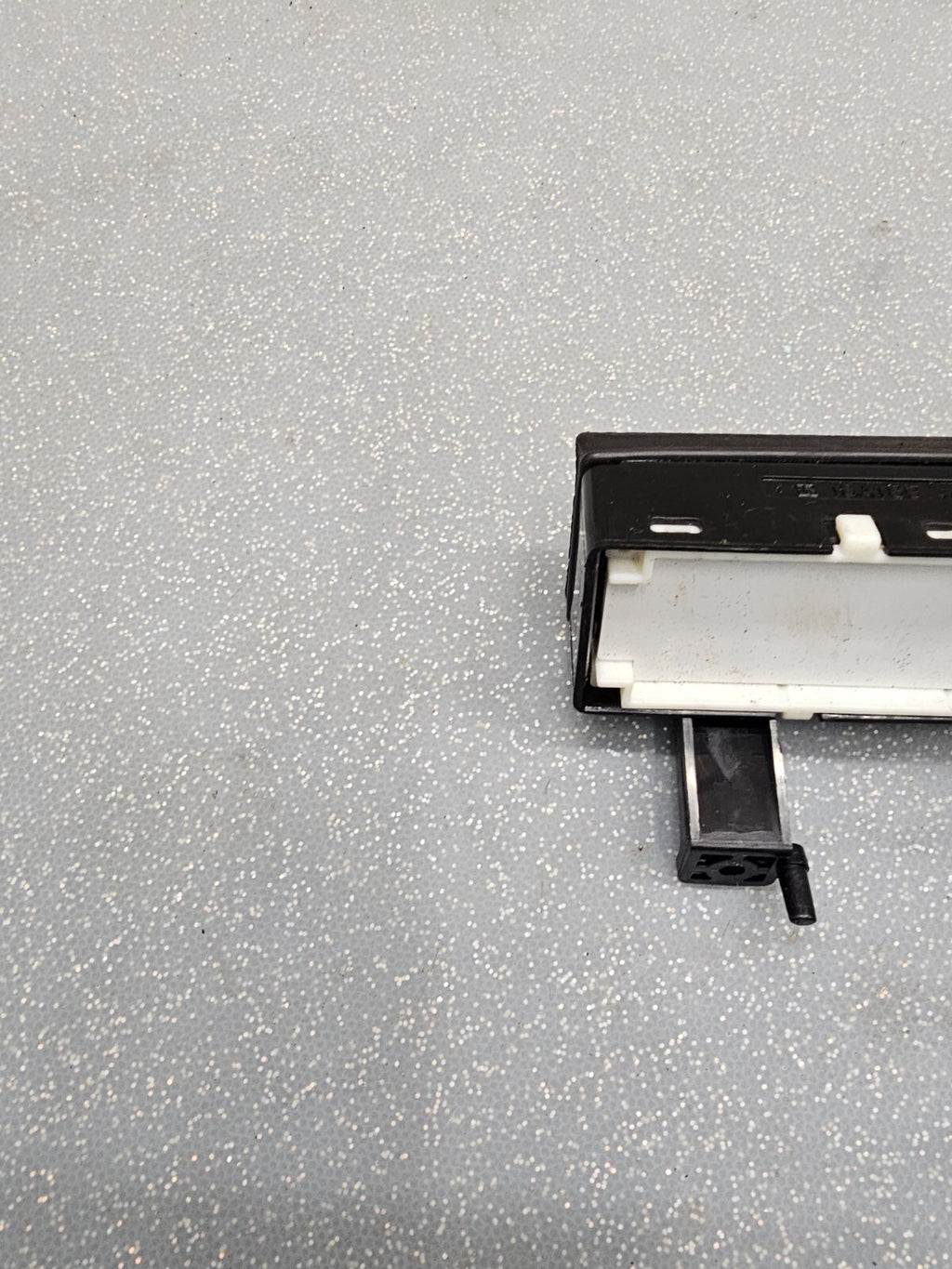 07-14 Tundra 09-16 Venza Power Left Driver Seat Switch Adjustment Regulator OEM