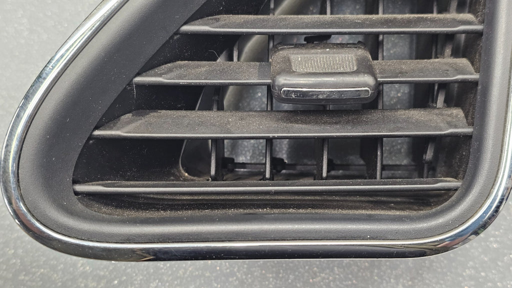 🔥11-14 Avenger CHRYSLER 200 DASH RIGHT PASSENGER AIR VENT HEATER PANEL BLACK