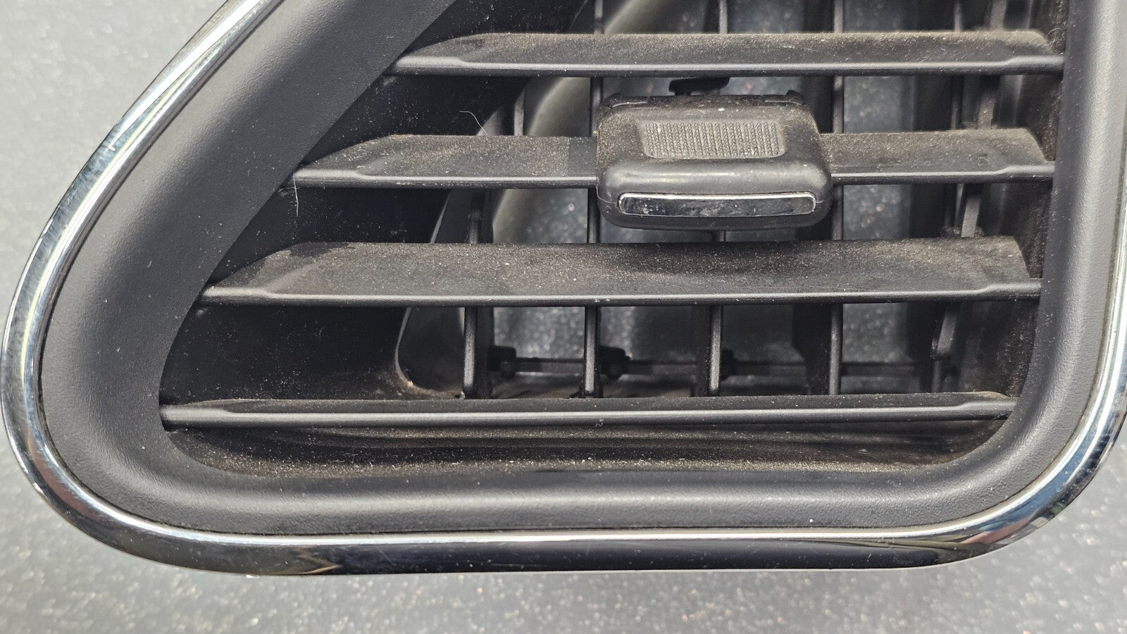 🔥11-14 Avenger CHRYSLER 200 DASH RIGHT PASSENGER AIR VENT HEATER PANEL BLACK