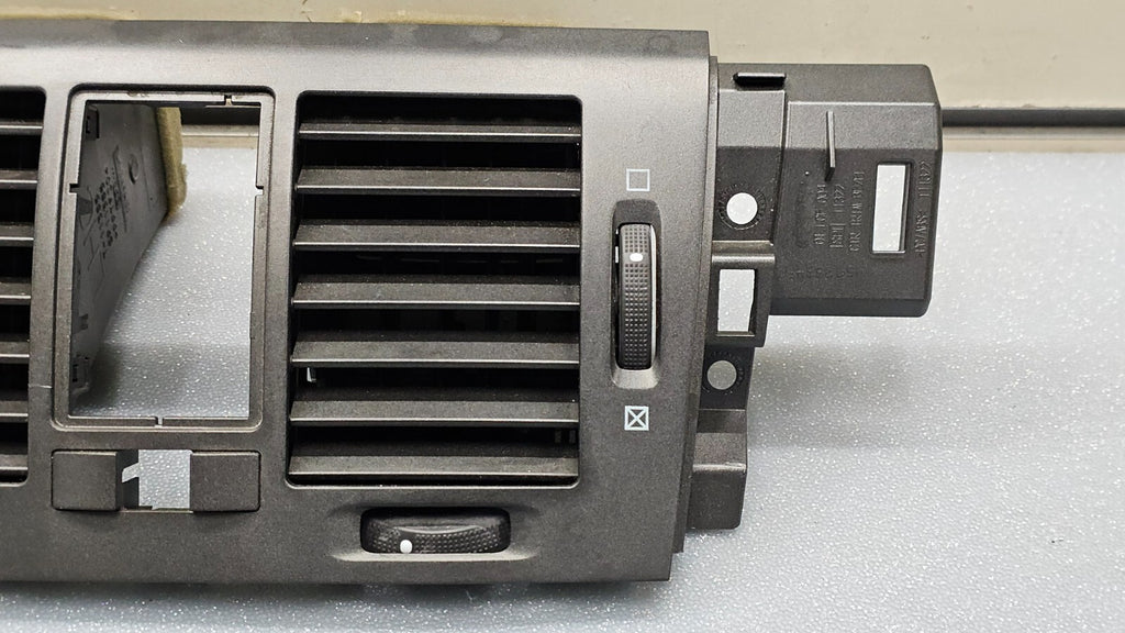 🔥06-11 Cadillac DTS Dash Center Air Vent Heater Bezel Conditioning Black OEM