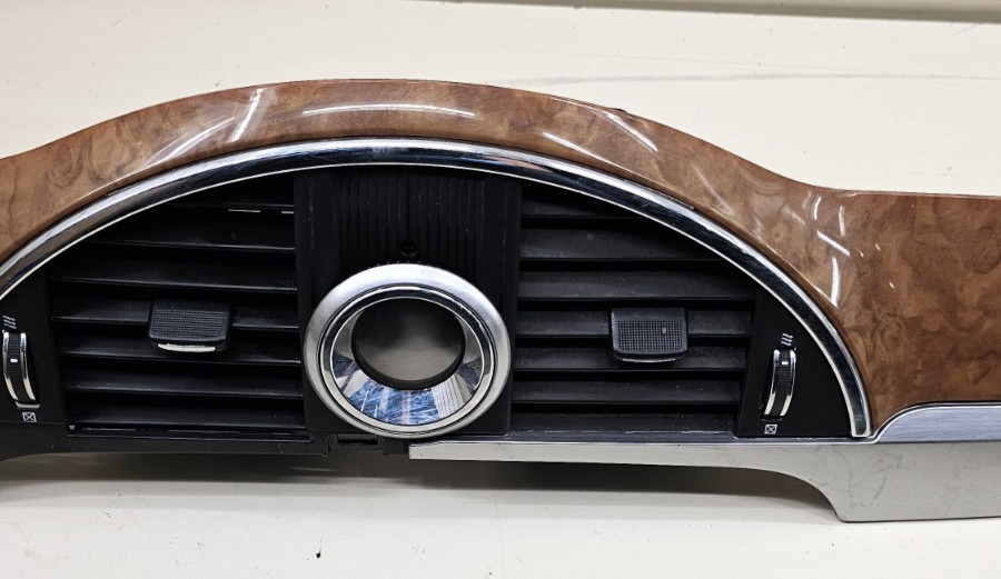🔥08-12 BUICK ENCLAVE Center Dash Clock Instrument Panel Trim Woodgrain Silver