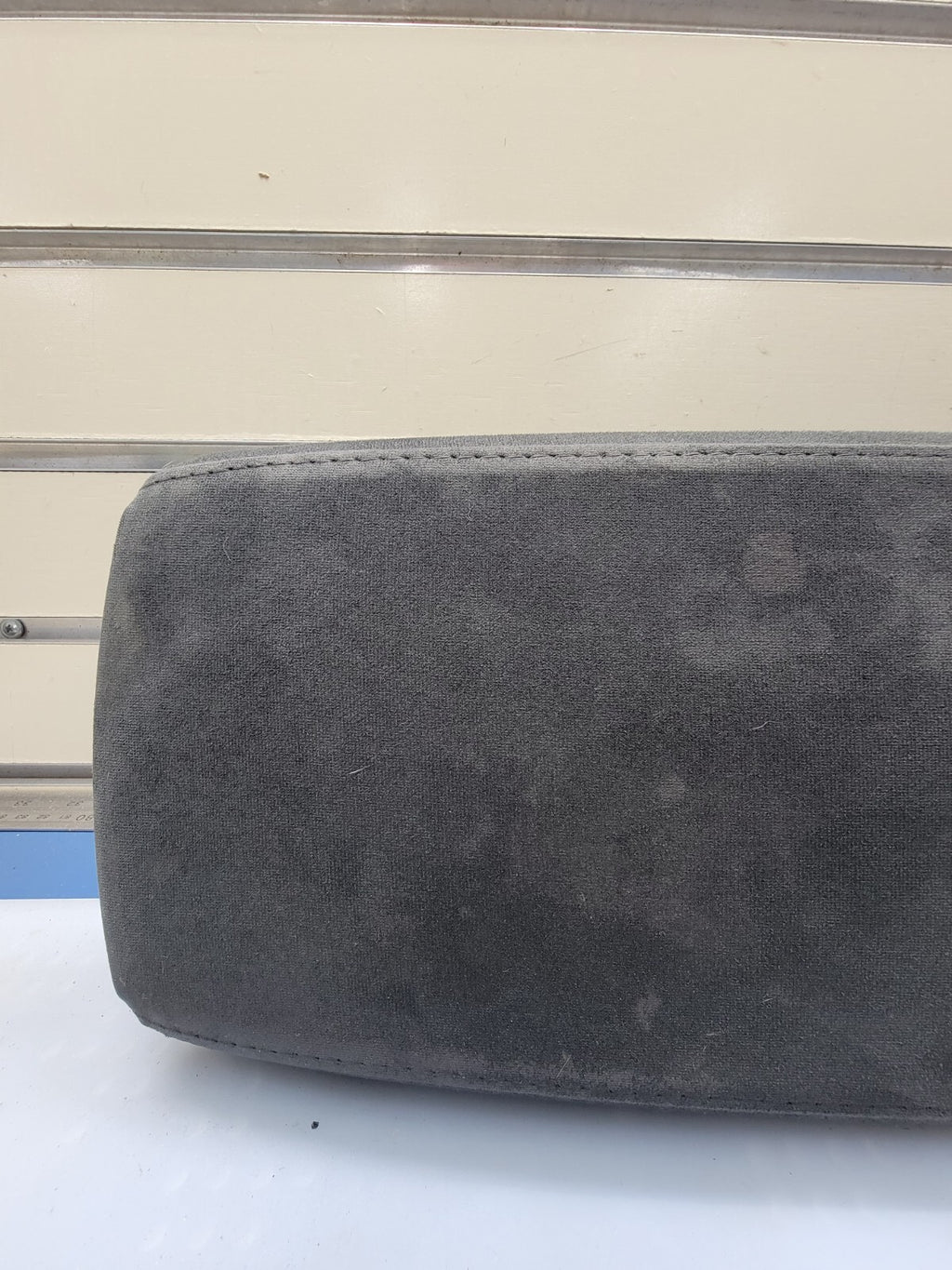 🔥2007-2012 Nissan Altima Complete Center Console Lid/Armrest Black OEM