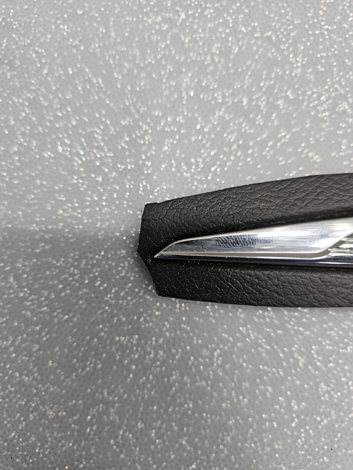 🔥11-17 Chrysler 200 300 Town Country SILVER Wheel BAG EMBLEM BADGE NAMEPLATE