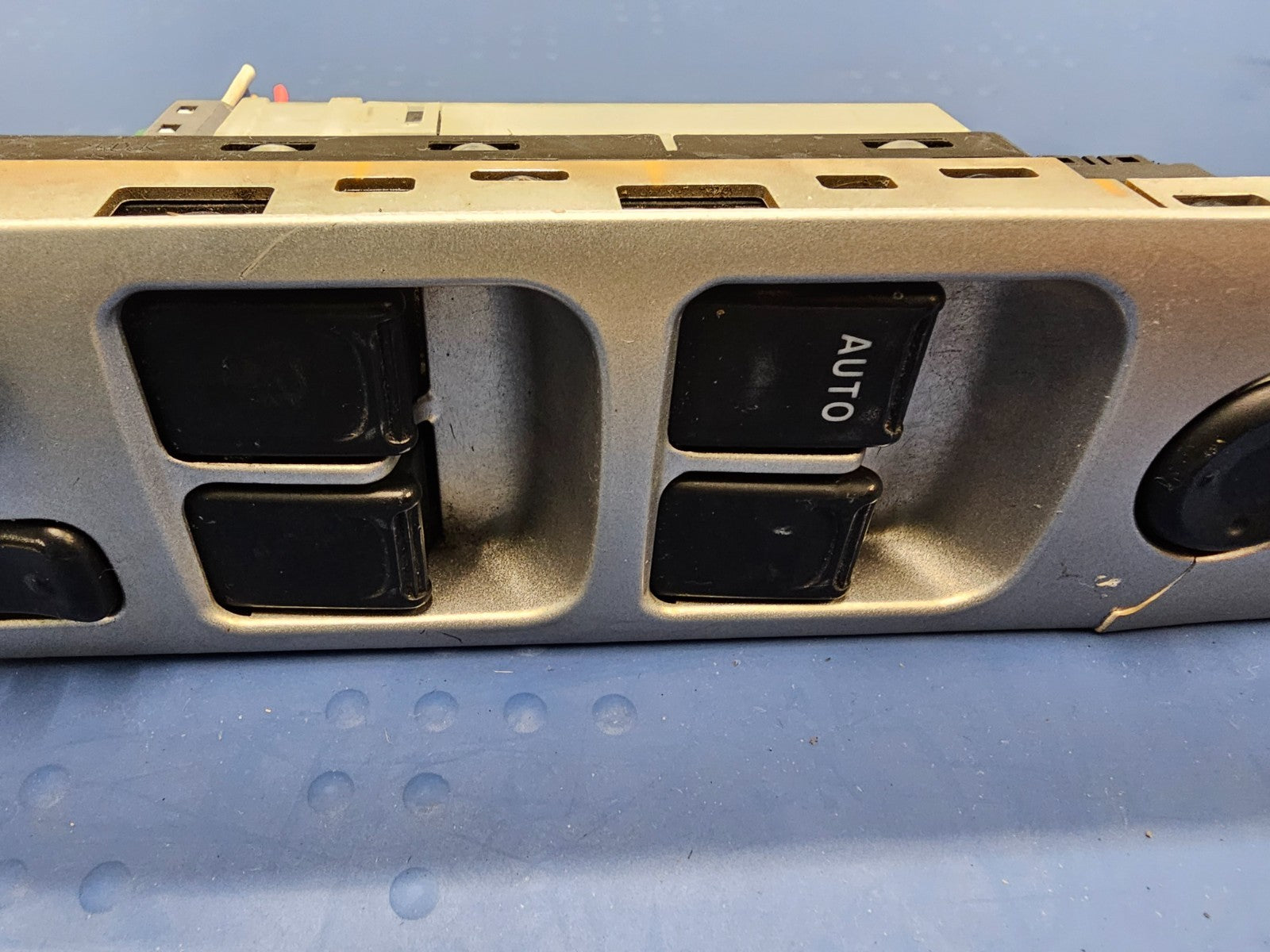 🔥05-07 Suzuki Aerio Left Driver Master Power Window Switch Lock Assembly Silver